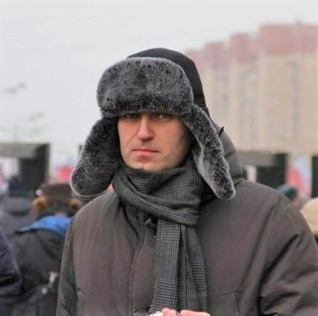 Навальный в тюрьме - когда он там, в Кремле людям больше раздолья