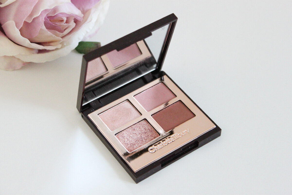 Палетка теней Charlotte Tilbury Luxuty Palette Pillow Talk.