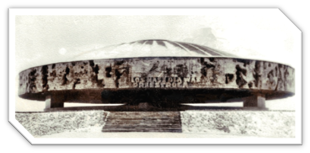 Мавзолей в Майданеке: "Los nasz dla was przestroga"