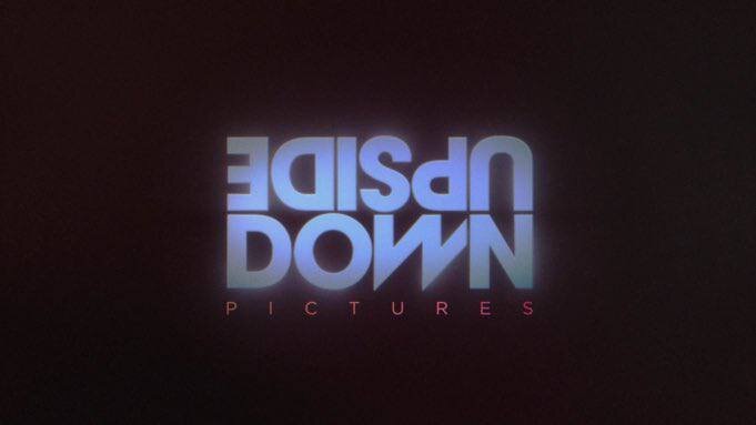 Логотип компании Upside Down Pictures.