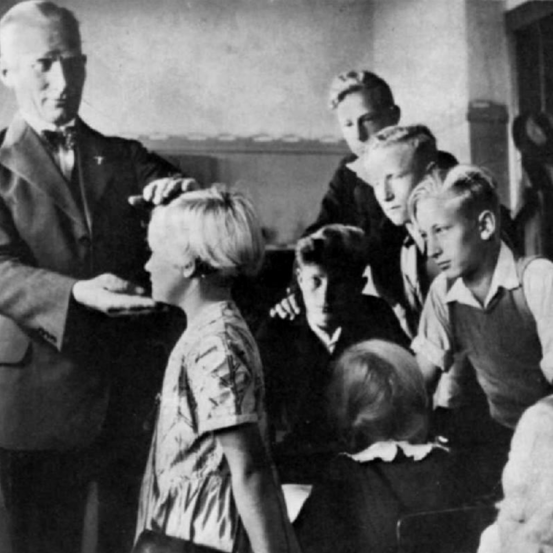 Измерение черепа у арийцев