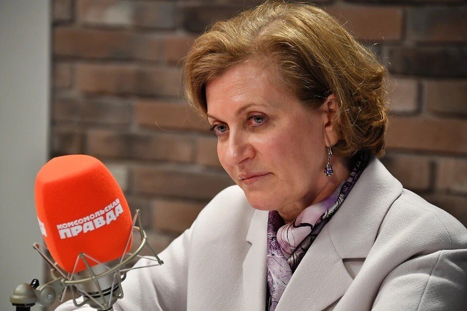     Анна Попова Иван МАКЕЕВ