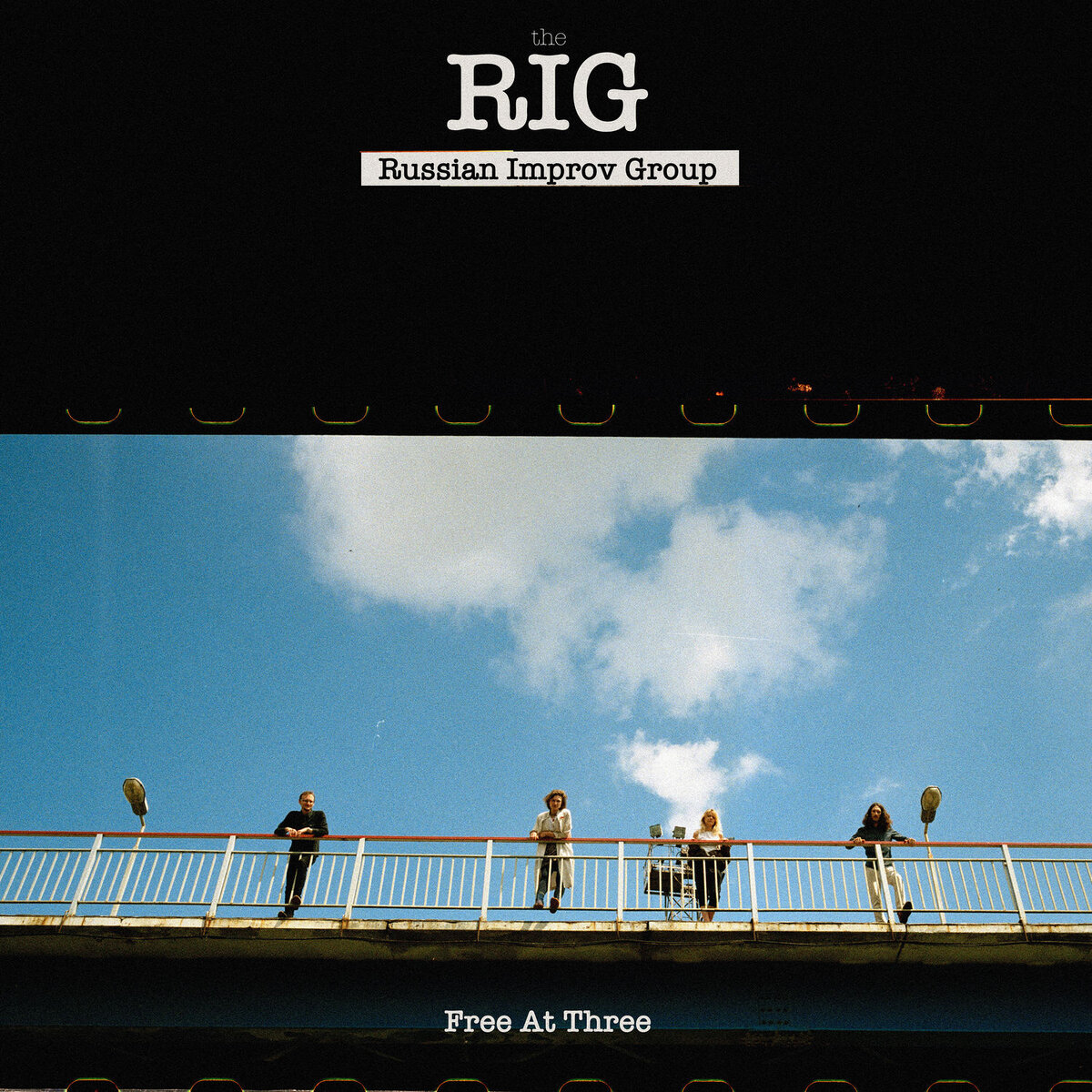 обложка альбома The RIG (Russian Improv Group) "Free at Three" 