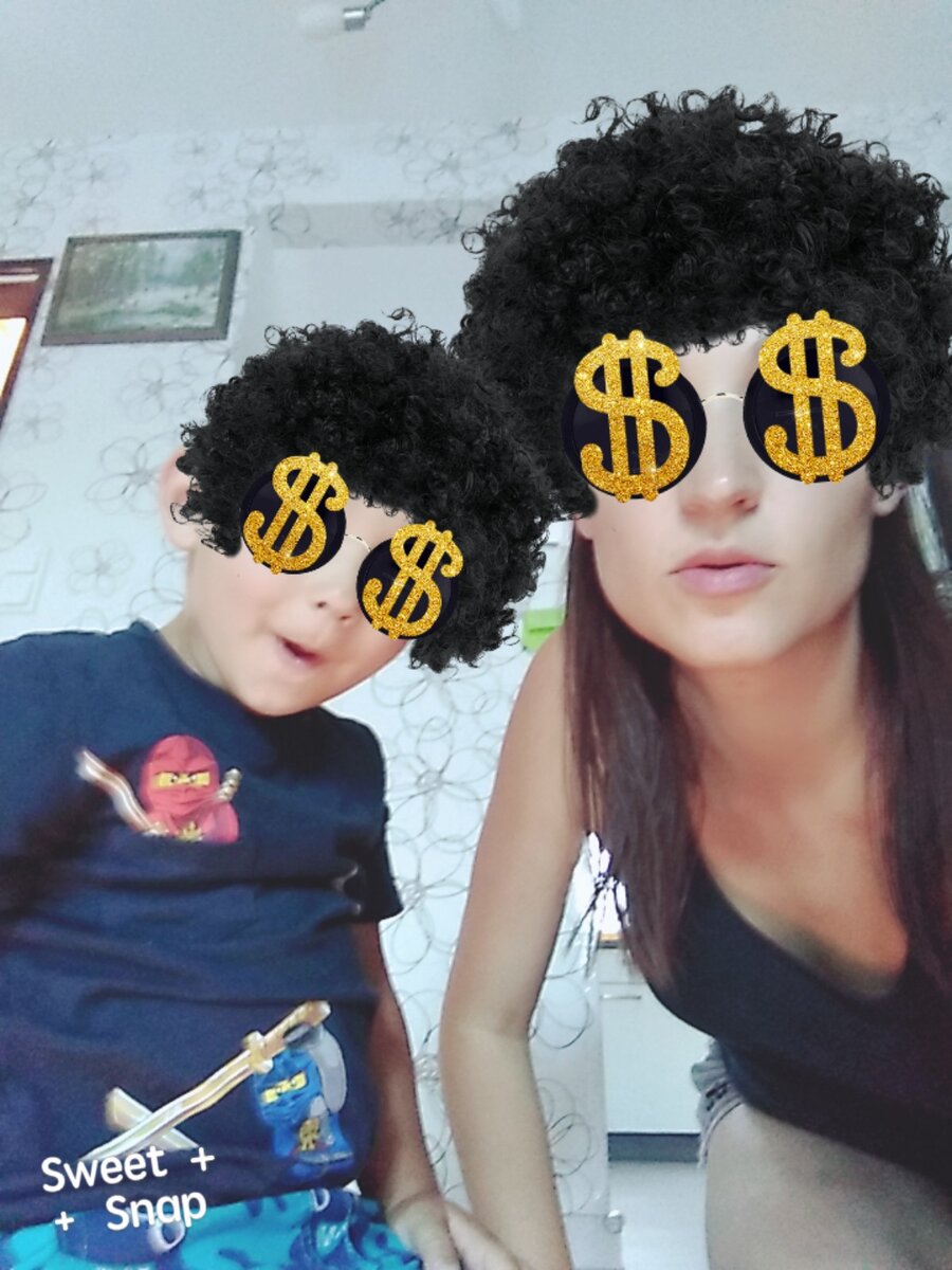 "Мне будет так одиноко без моего миллиона" (цитата незабвенной госпожи Белладонны) 