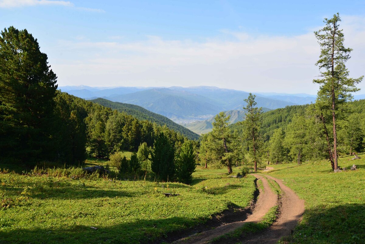 Село Каянча горный Алтай. Каянча река. Онгудай горный Алтай. Семинский перевал Алтай.