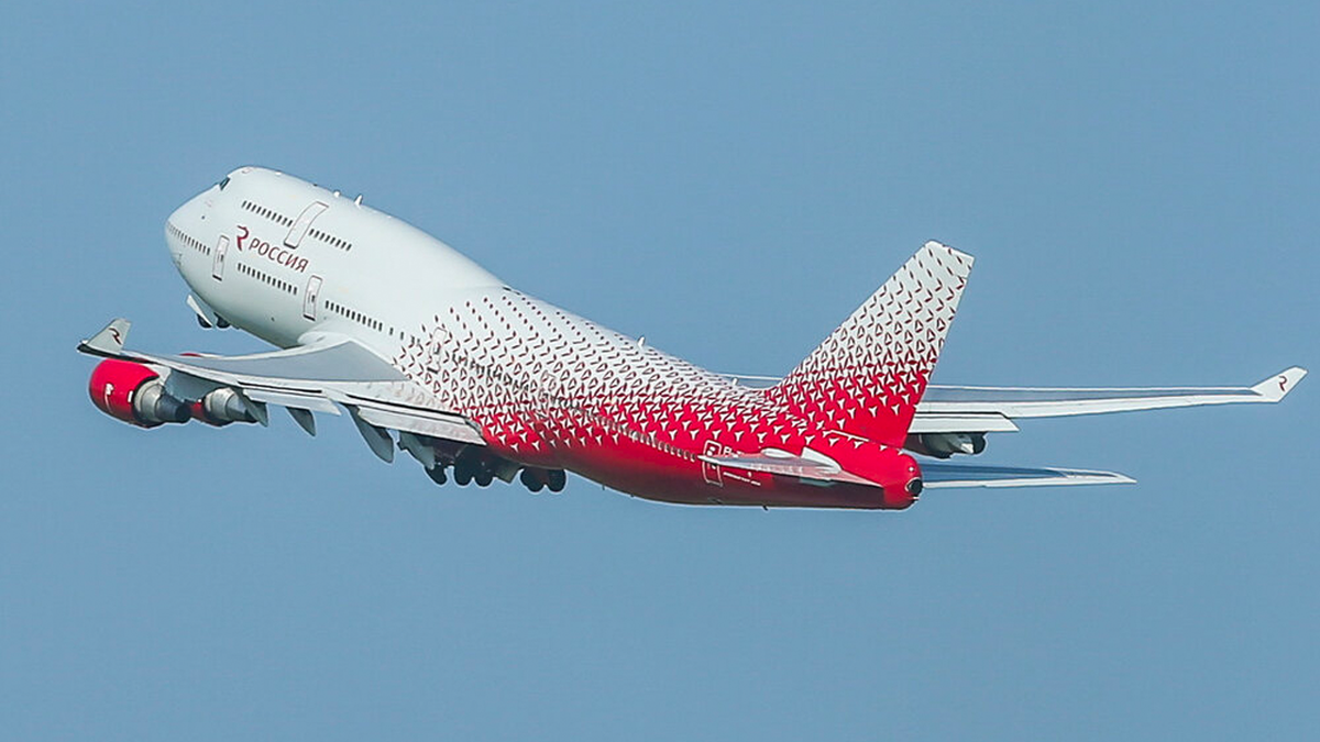 Boeing 747 авиакомпании. Боинг 747 400. Boeing 747-400 Россия. Самолёт авиакомпании Россия Боинг 747-400. Самолеты авиакомпании Аэрофлот Боинг 747-400.