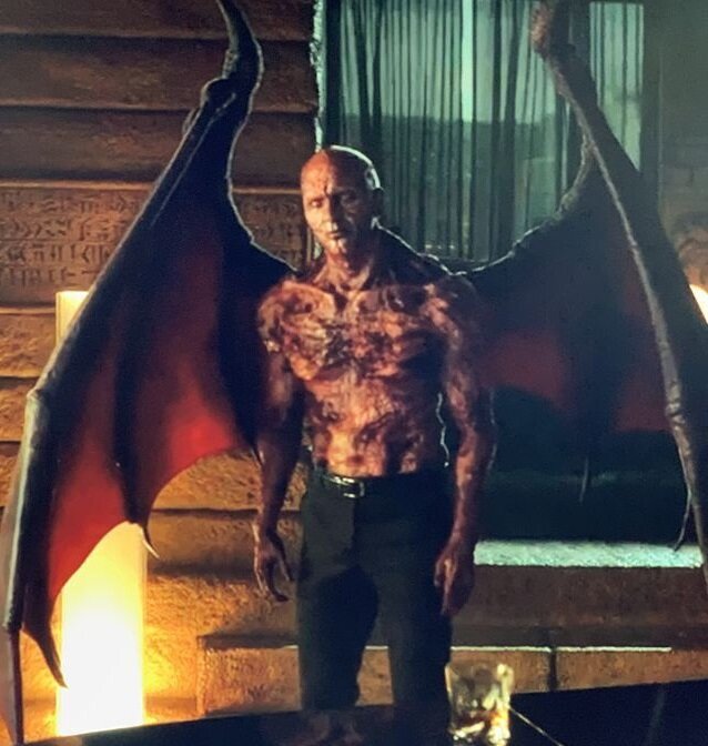 дьявольские крылья Люцифера