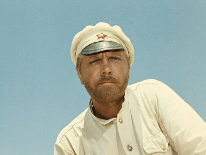 Полгода Сухов мотался по пескам