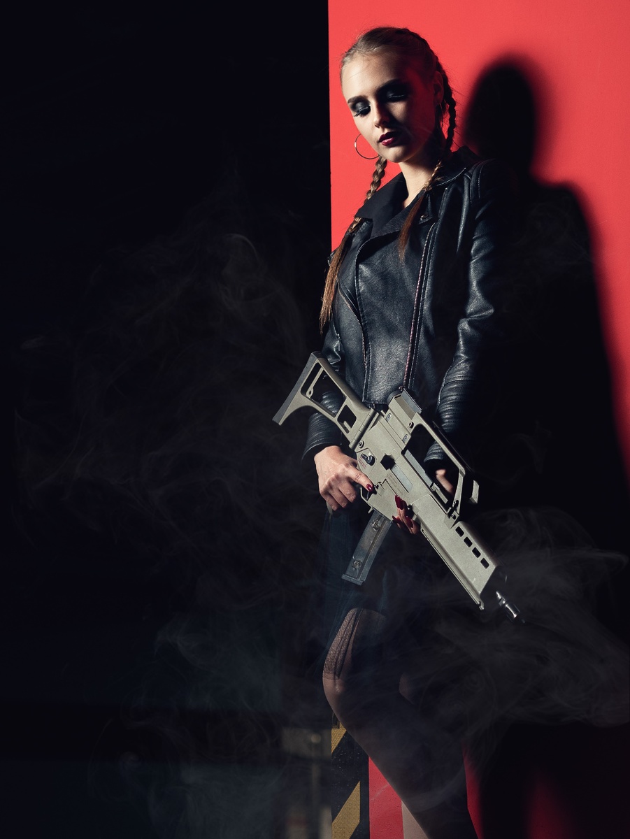 Olympus f/2.5, 1/200, iso 200