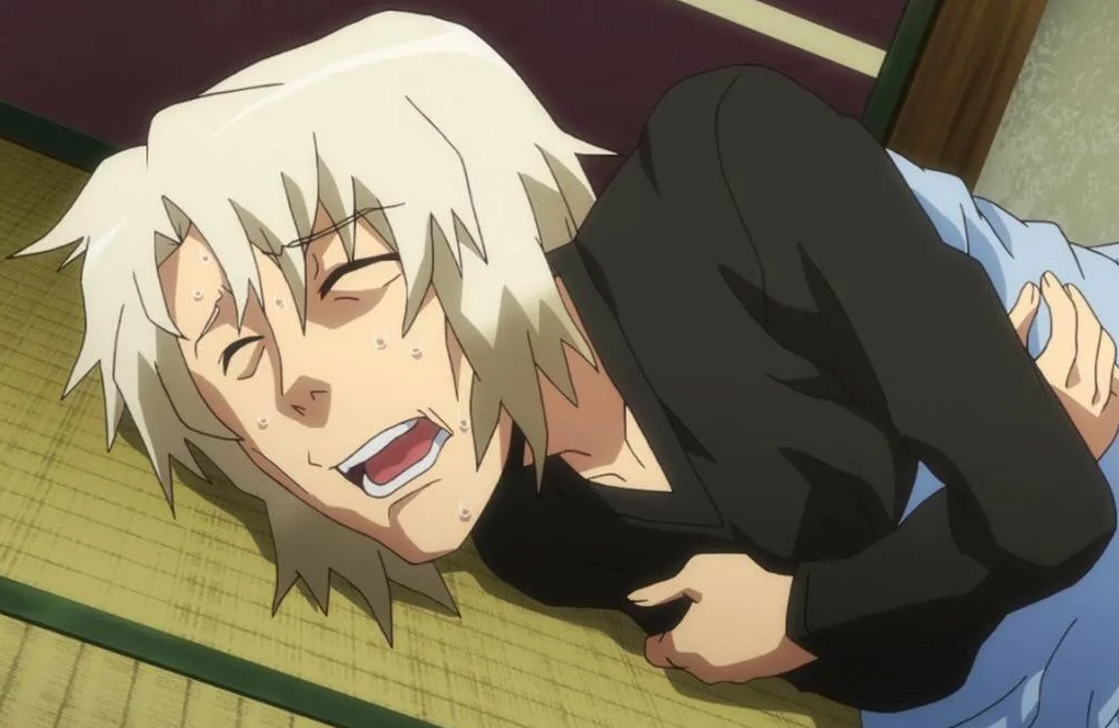 Генерал Альсиэлем корчится от протухшей хавки, после знатного поноса.