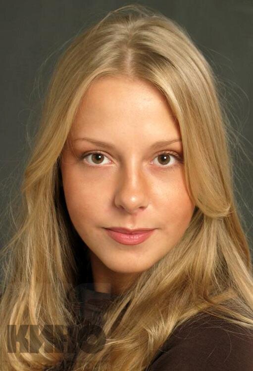 Актриса чигир биография и личная жизнь Сериал "Мачеха". Леся, Зоя, Рита, Тимка. Дальнейшая жизнь актеров. Об удивительн