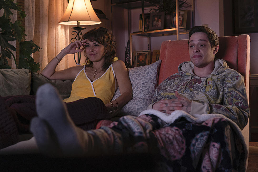 Кадр из фильма "Король Стейтен-Айленда". Источник: https://screencrush.com/the-king-of-staten-island-trailer/