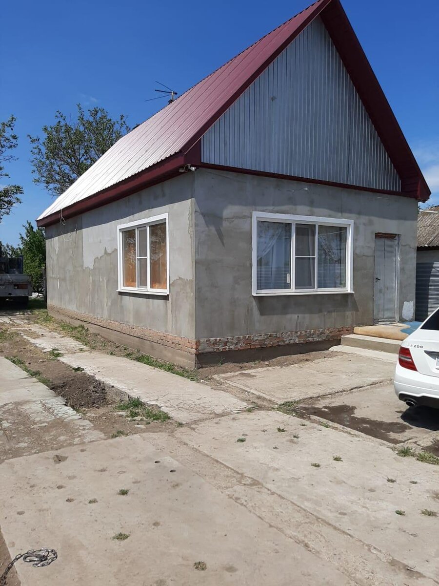 Вот так выглядел мой дом при покупке...
