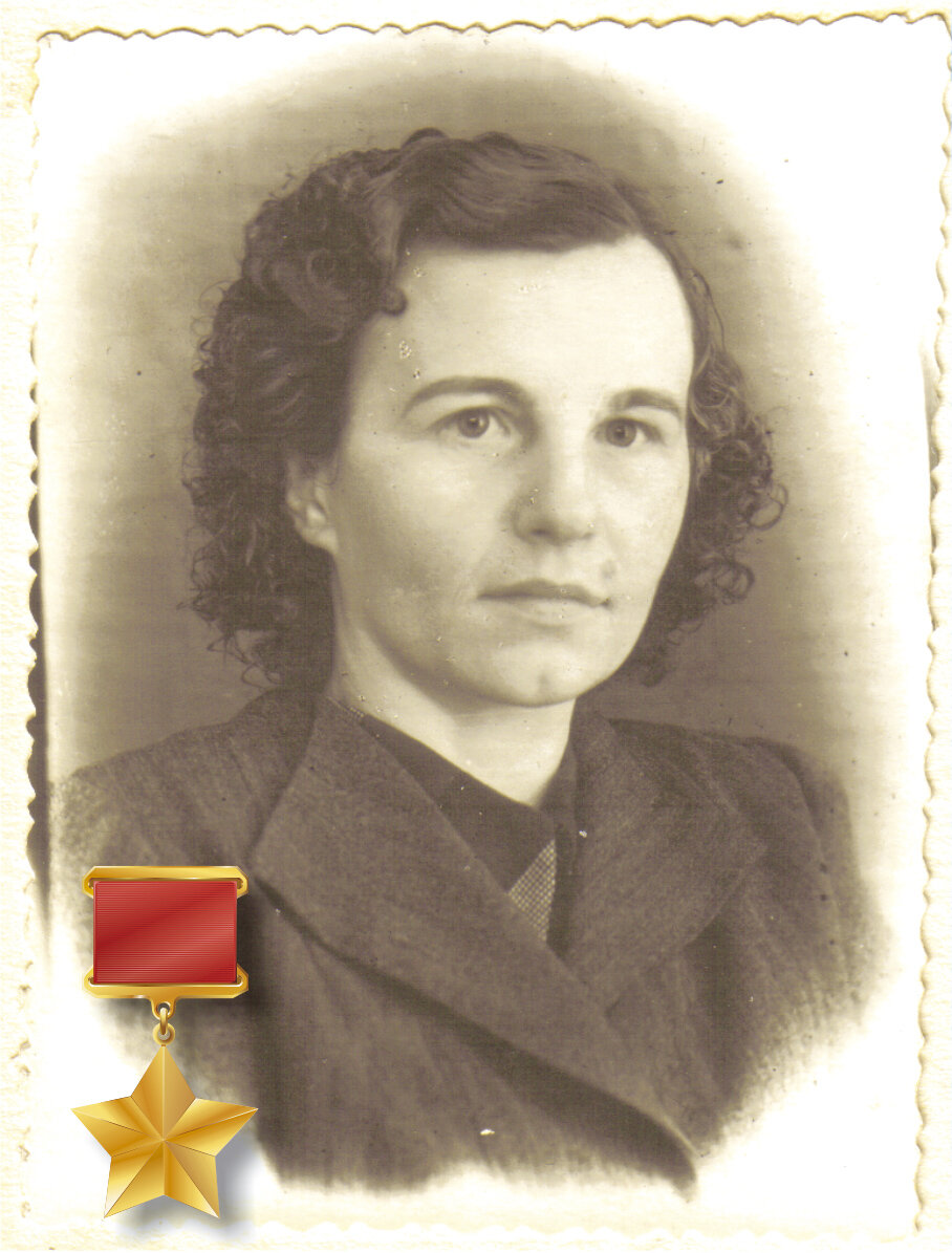 Зинаида Туснолобова-Марченко, Герой Советского Союза, медсестра, вынесшая на себе 128 раненных бойцов. После пыток гитлеровцев потеряла руки и ноги.