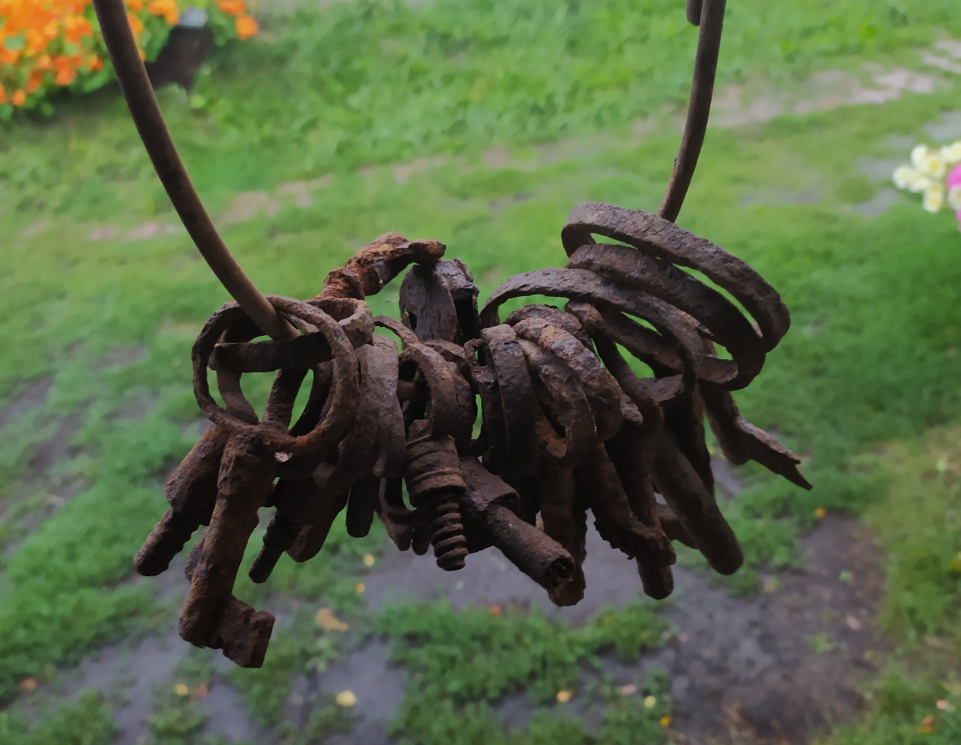 данная картинка показывает - сколько ключей у каждого из нас, чтобы можно было выбрать подходящую дверь в жизни