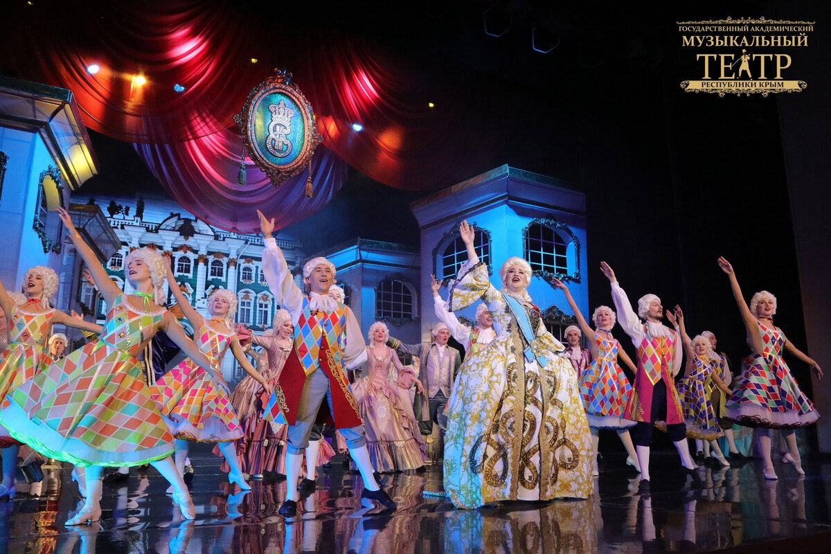Исторический мюзикл «Голубая камея» // Фото со страницы Крымского музтеатра в ВК 