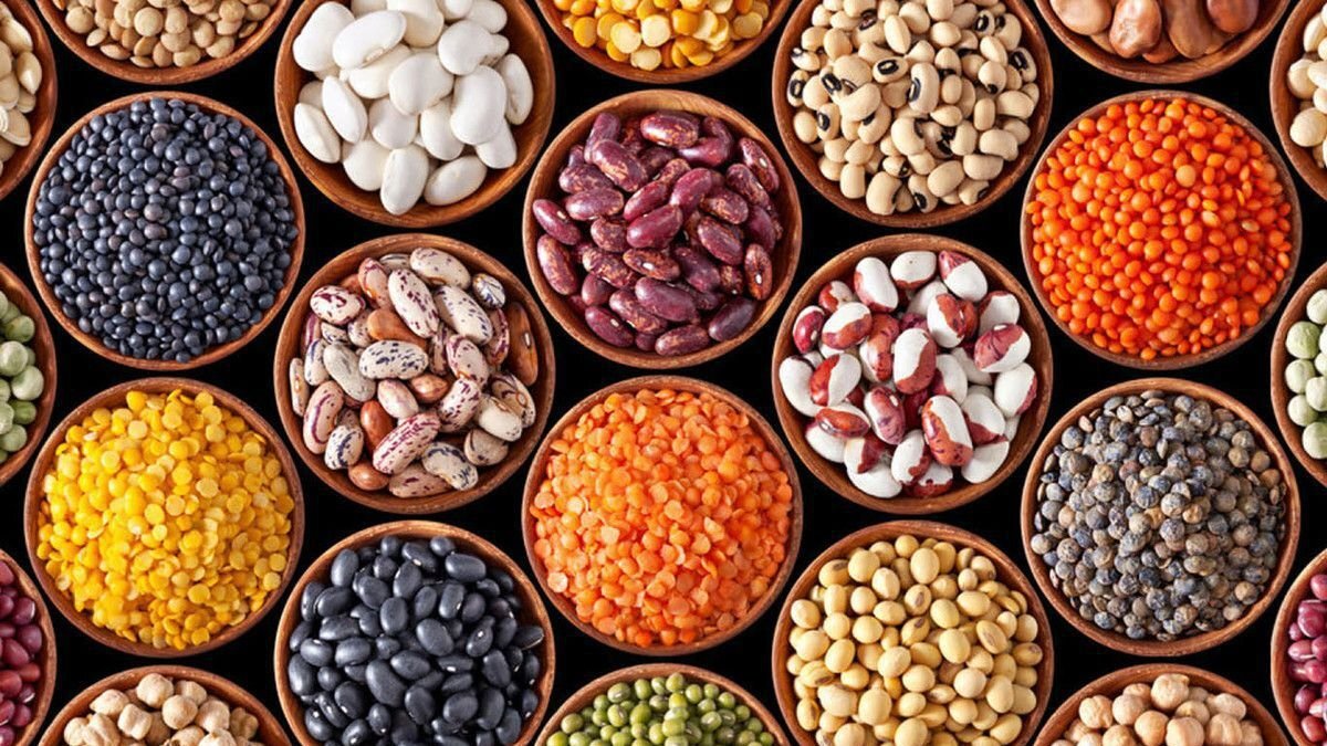 Раз уж мы заговорили про бобовые - наилучшим выбором по нескольким параметрам считается употребление нута, красной чечевицы и зелёного маша.