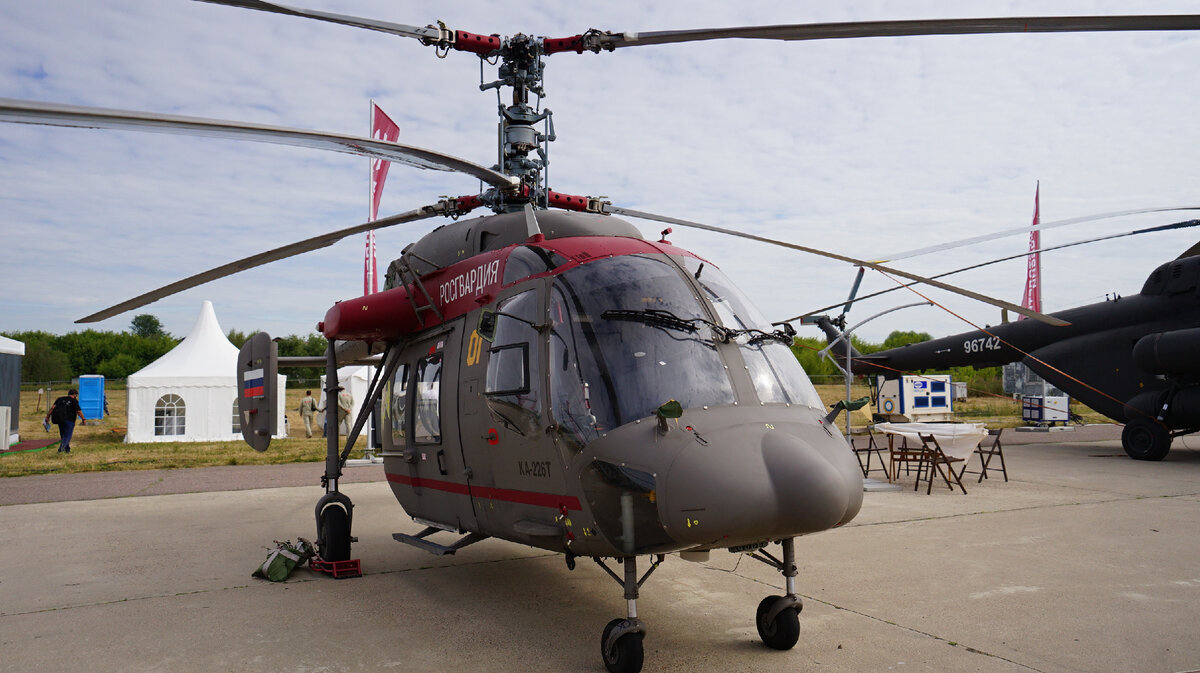 Ка-226Т - одна из машин, для которых создают ВК-650В. Фото автора.
