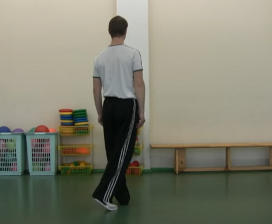 Поворот кругом.