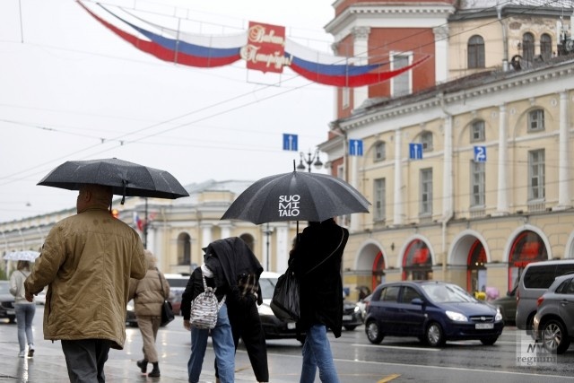    Дождь в Санкт-Петербурге Дарья Драй © ИА REGNUM