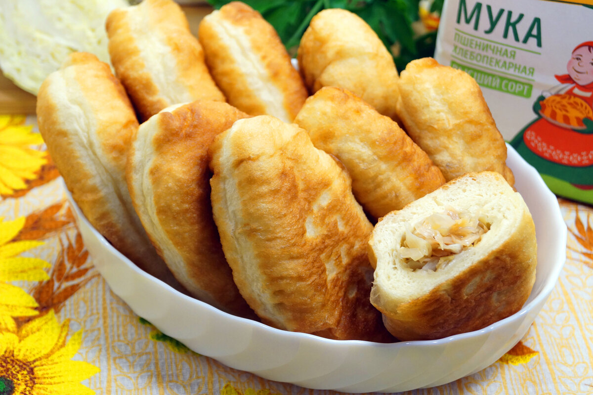 Рецепт пирожков с капустой на сковороде (12 фото)