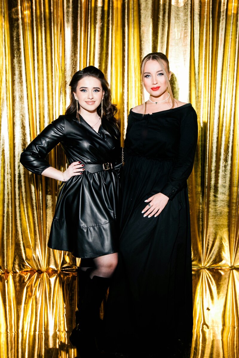    Настя Галкина и Настя Рассел на праздновании юбилея Филиппа Киркорова. Фото: предоставлено из личного архива