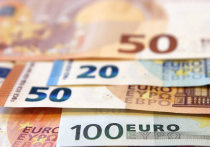 Экономисты дали страшные прогнозы на осень: 100 рублей за евро
51349