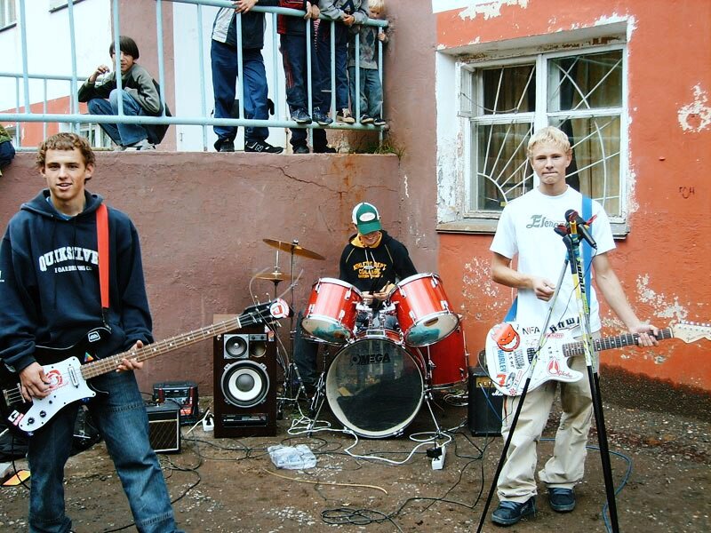 Когда у тебя большая мечта, факты значения не имеют. 2004 год.