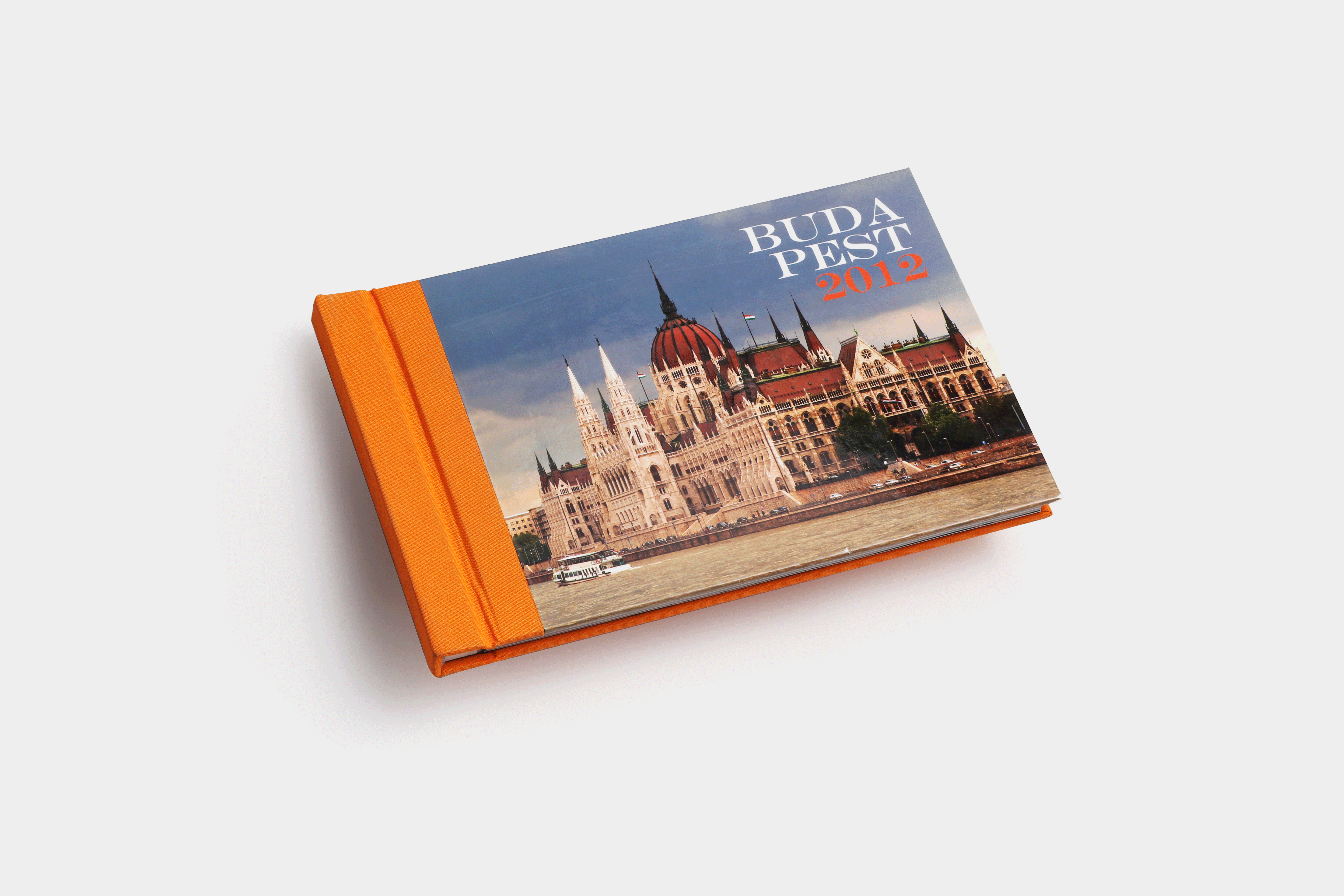 Фотокнига Премиум FlexBind с раскрытием разворотов на 180 градусов