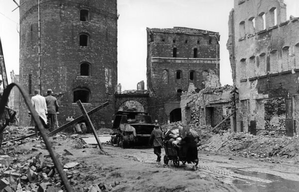 Щебень на улице Стэгевна