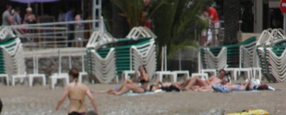 Oни не разбираются в мужчинах. 