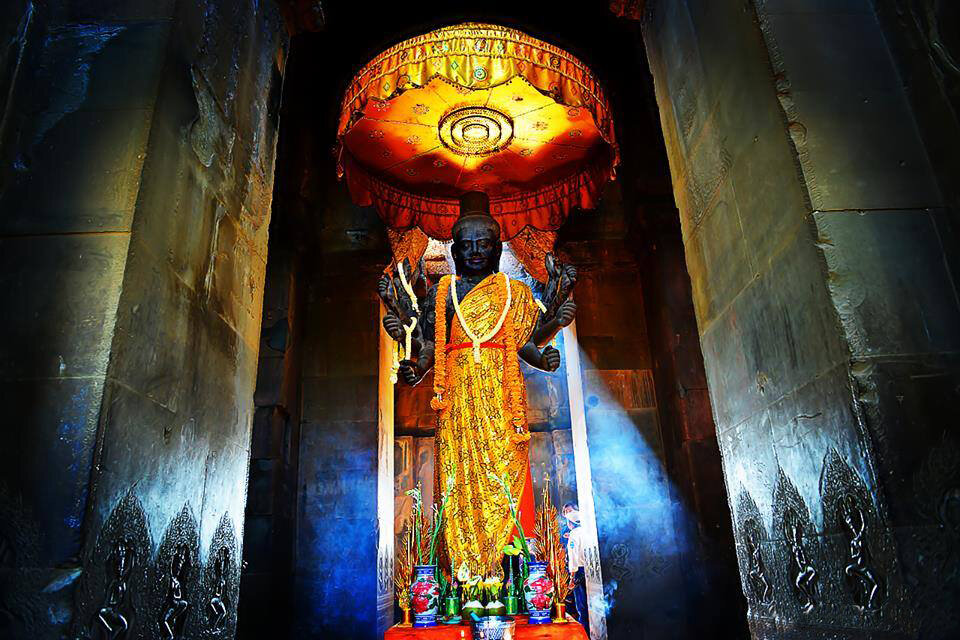 Бог Вишну в Ангкор вате, Камбоджа