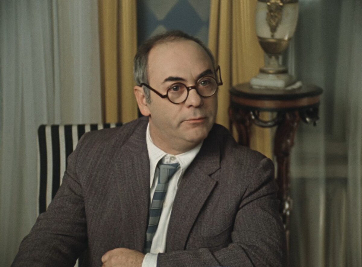 Анатолий Равикович