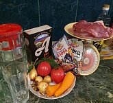 Подготавливаем продукты.