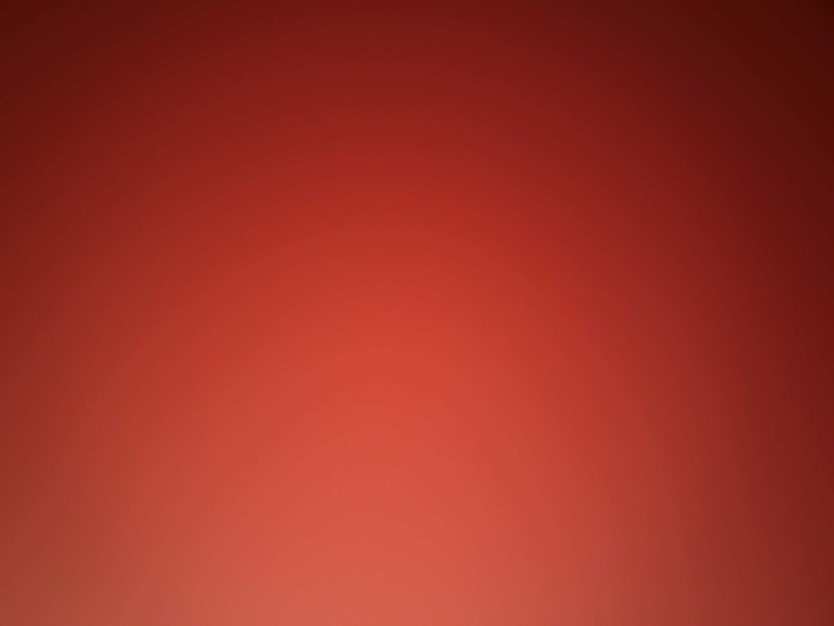 Палец в объективе начинающего фотографа)