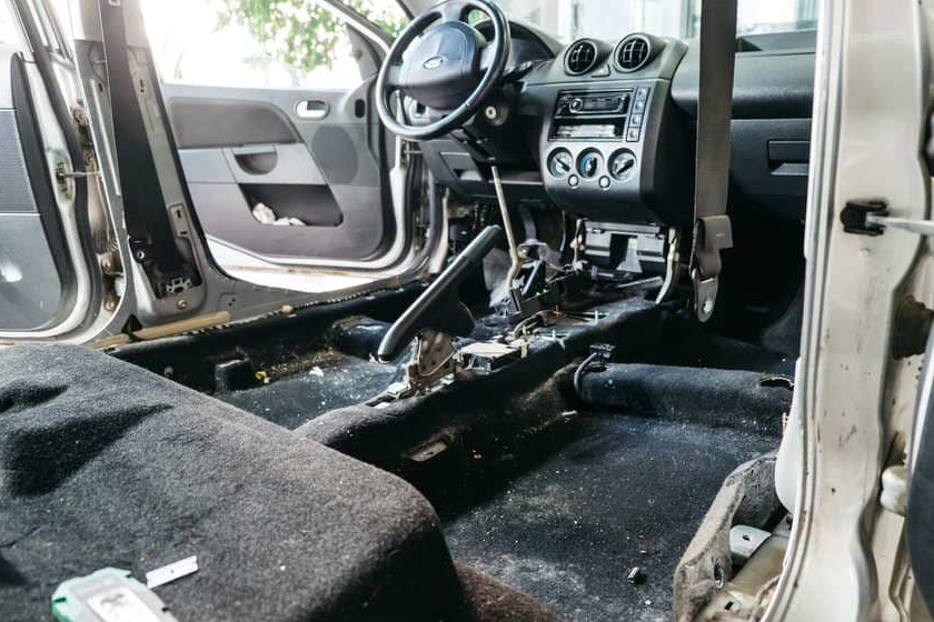 химчистка салона ДО