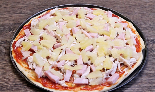 Гавайская пицца (Hawaiian pizza), пошаговый рецепт на ккал, фото, ингредиенты - Юлия