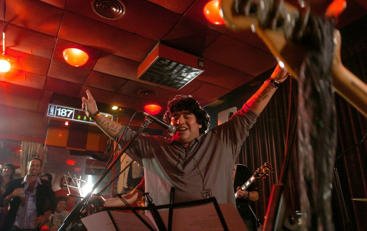 Кадр из фильма "Марадона"