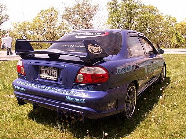 Kia Sephia в тюнинге (Фото с портала Яндекс.Картинки)