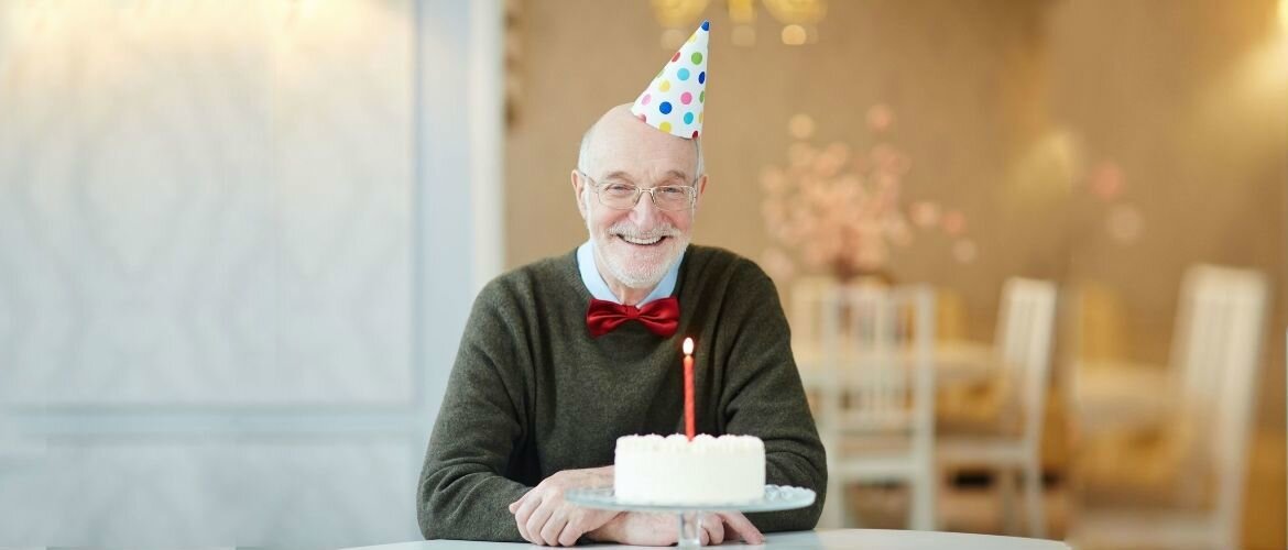 Поздравления пожилому мужчине с днем рождения в прозе