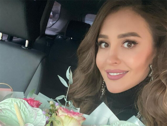 Анна Бузова