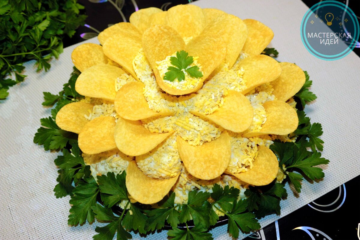 Как сделать хризантему для салата