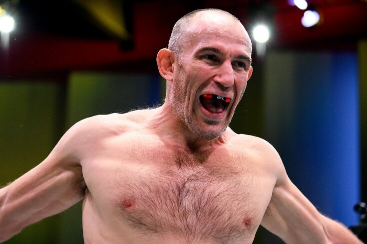 Алексей Олейник 