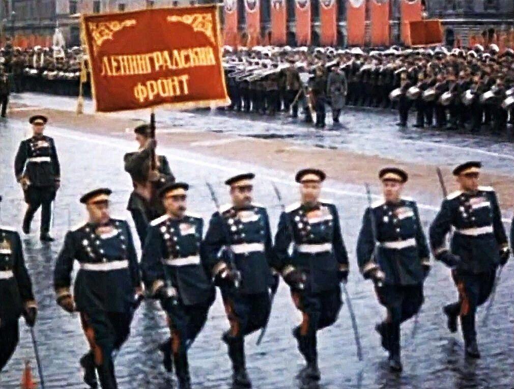 Фото парада 1945 года