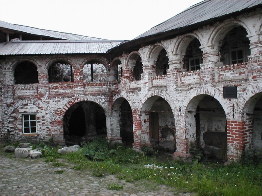Самая старая часть Соловецкого монастыря (XVI-XVII век). Фото из открытых источников