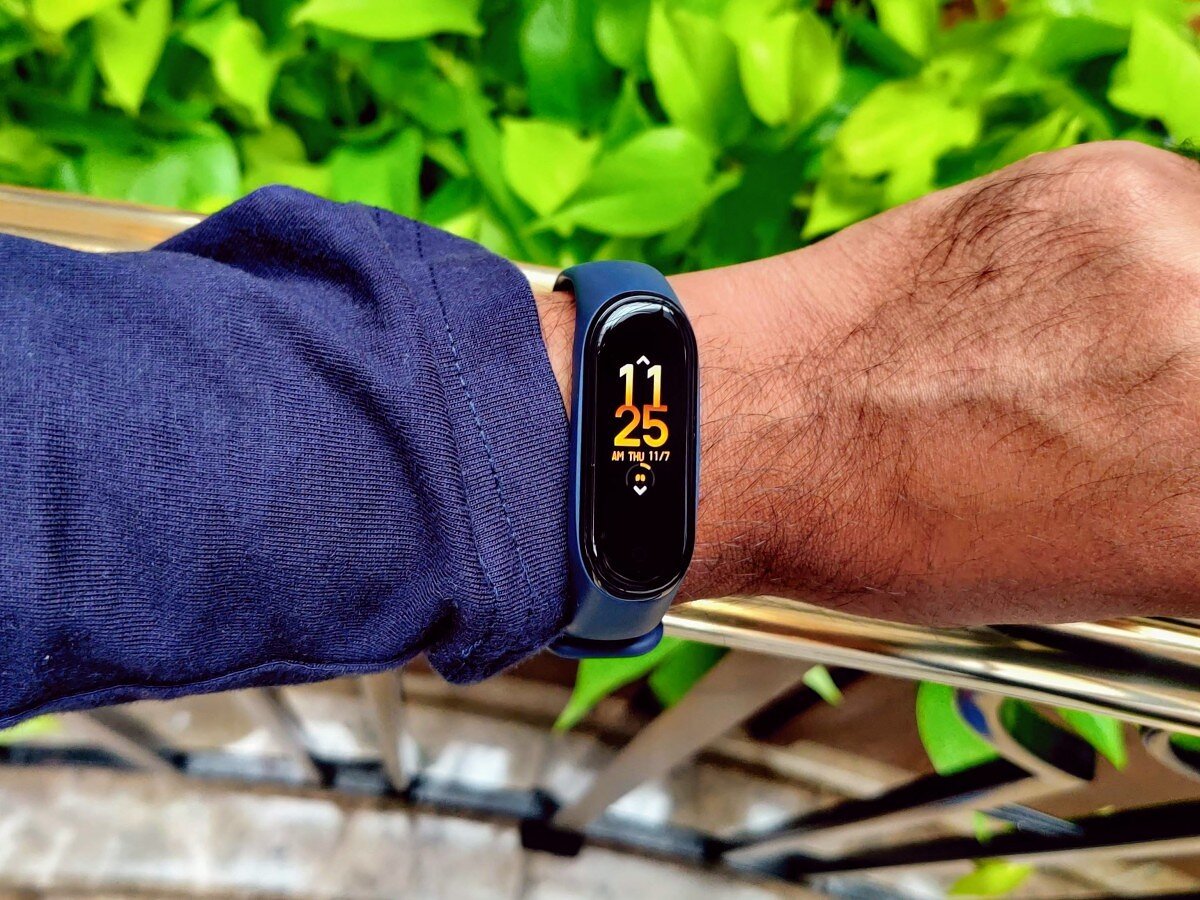 Xiaomi band active. Xiaomi mi Smart Band 4. Xiaomi Smart Band 4c. Xiaomi mi Smart Band 6. Xiaomi mi Band 5.