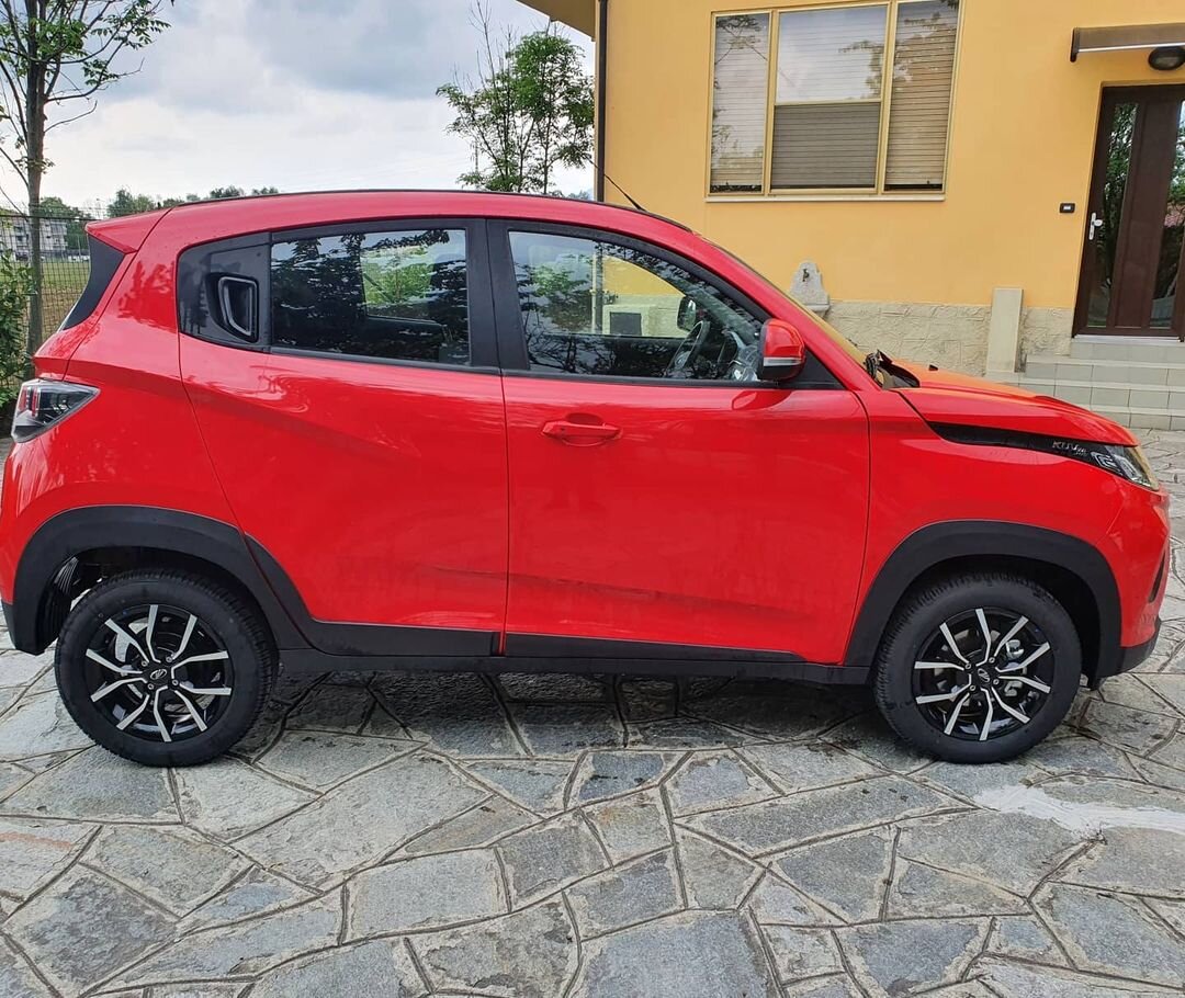 Mahindra KUV100 Nxt. Источник иллюстрации - Яндекс.Картинки