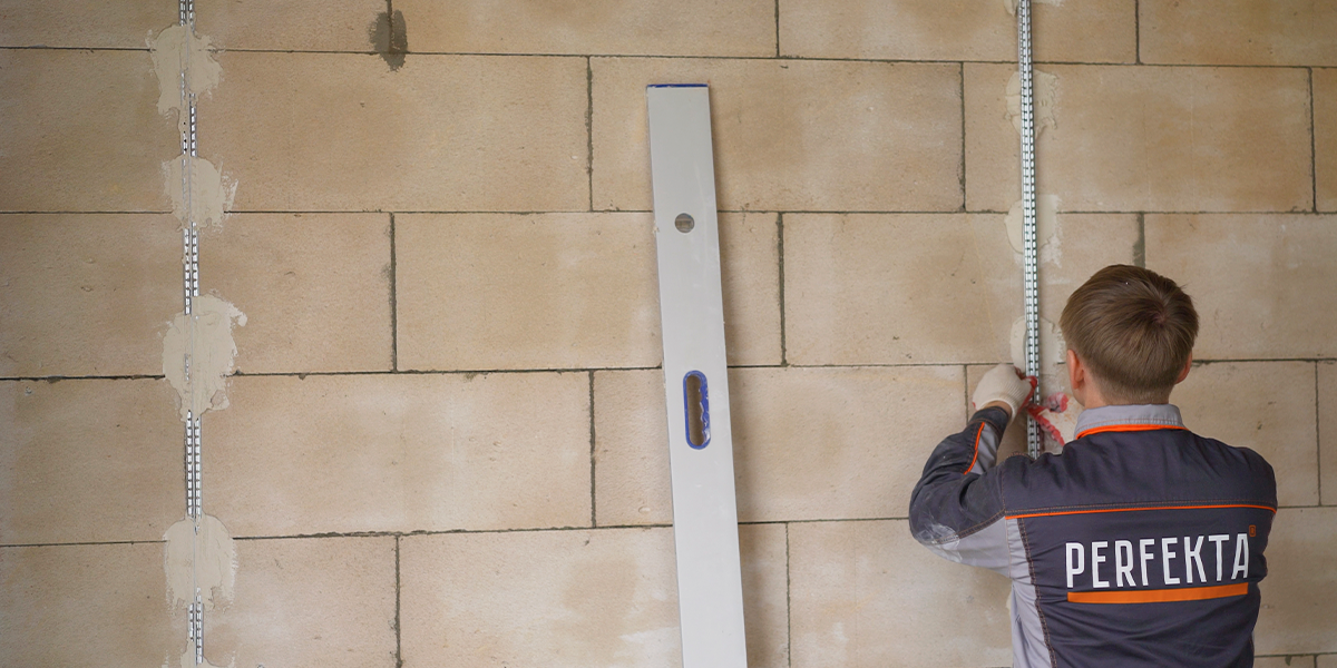 Штукатурка потолка: пошаговая инструкция (фото, видео).