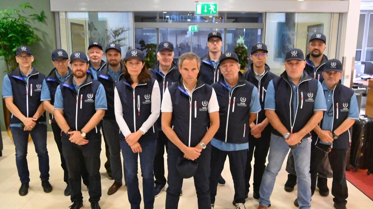    Делегация МАГАТЭ перед поездкой в Киев© Фото : Rafael MarianoGrossi