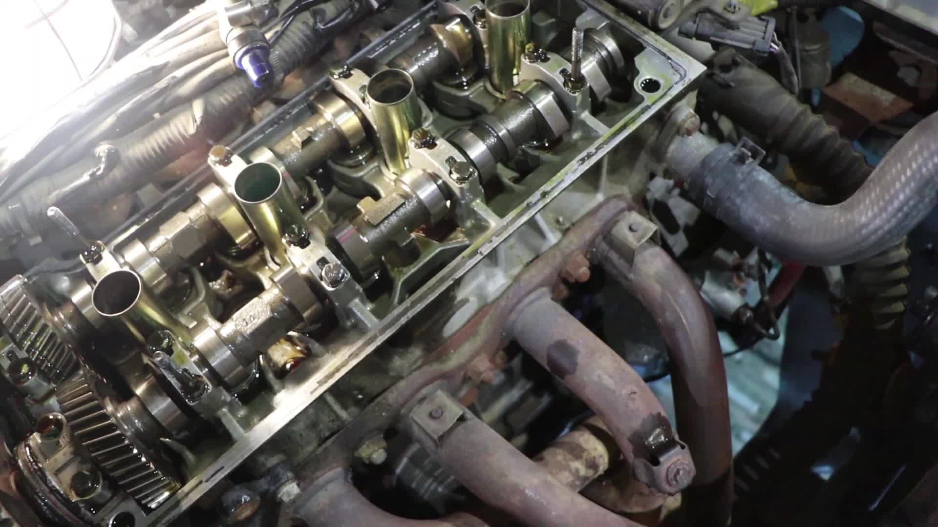 Как снять клапана на тойоте Т0 2 + замена клапанной крышки Toyota Celica (200), 2 л, 1996 года плановое ТО